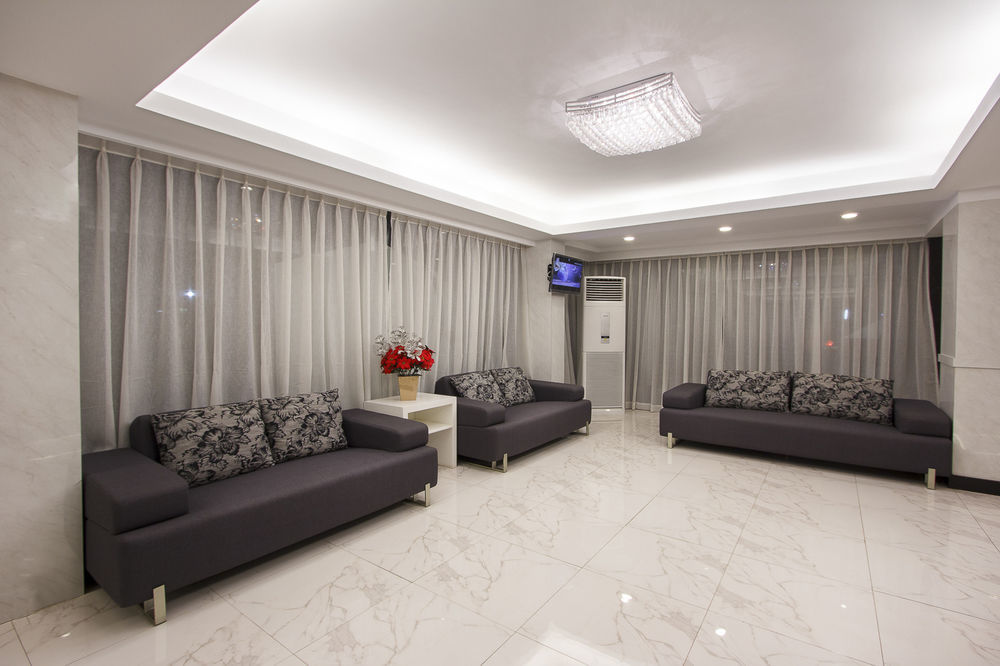 Hotel Esta ヤンゴン エクステリア 写真